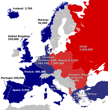 The Cold War (1945–90): NATO (blue) vs. the Warsaw Pact (red), the status of forces in 1973. Map: Alphathon / CC-BY-SA 3.0