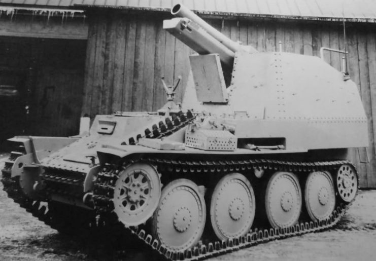 15 cm s.I.G. 33 1 (Sf) auf Selbstfahrlafette 38(t) Grille Ausf K