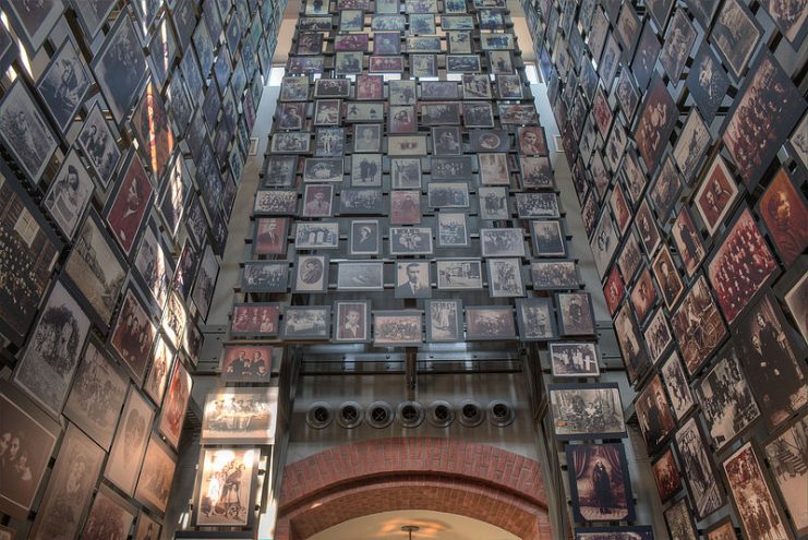 Tower of Faces at the Holocaust Museum. By Dsdugan -CC0
