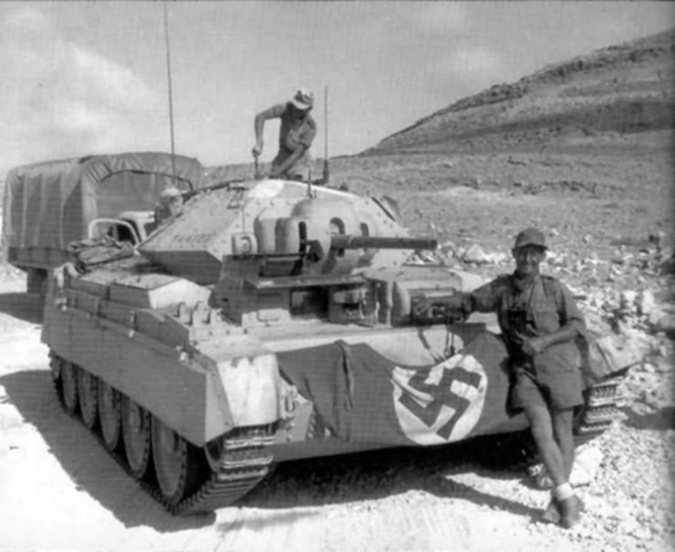 Crusader_tank_in_german_service_Afrika_Korps