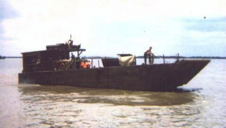 LCM-8 boat