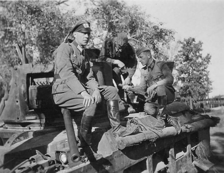 Wehrmacht soldiers and British infantry tank Matilda II