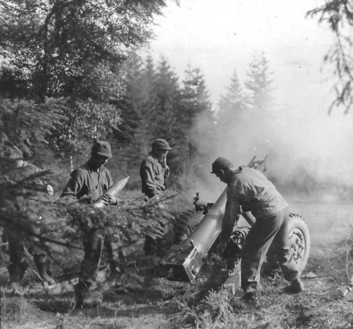 1st US Army 105mm Howitzer Crew in Action Wenau Forest Germany 1944