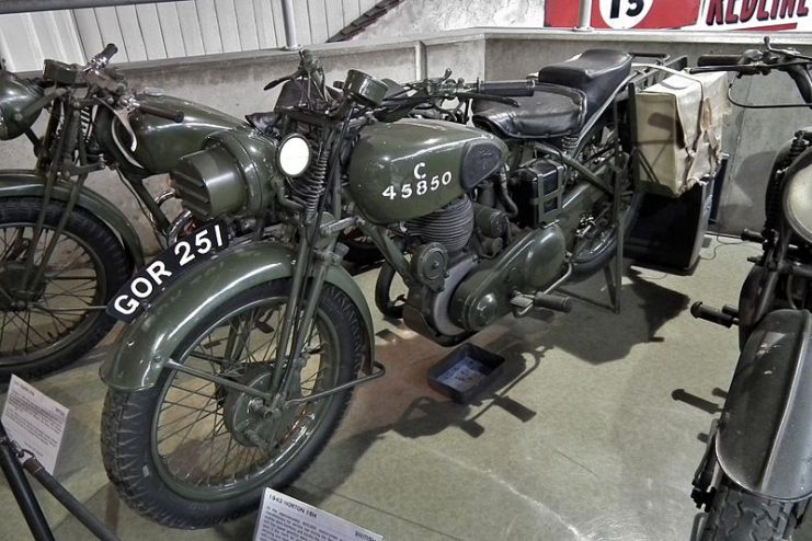 1942 Norton 16H motorcycle. By sv1ambo CC BY 2.0