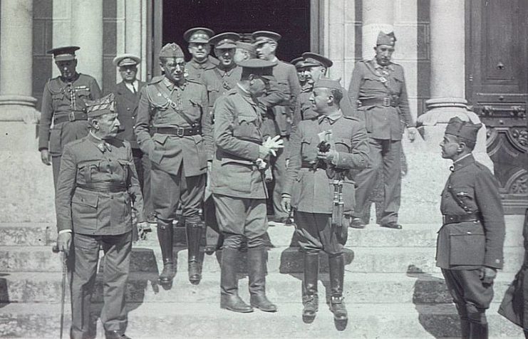 Franco and other rebel commanders during the Civil War, c. 1936–1939. By Biblioteca Virtual de Defensa CC0