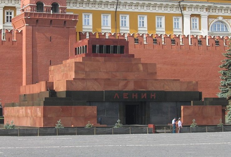 Lenin’s Mausoleum. By Staron CC BY-SA 3.0