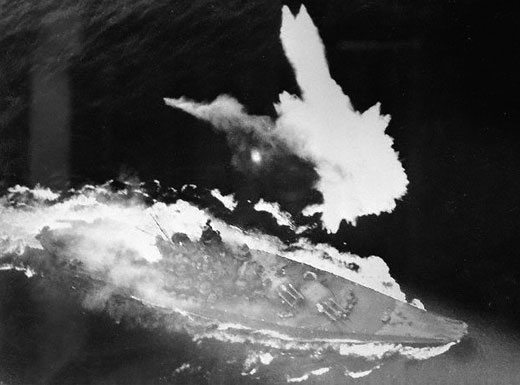 Yamato sinking from the aft