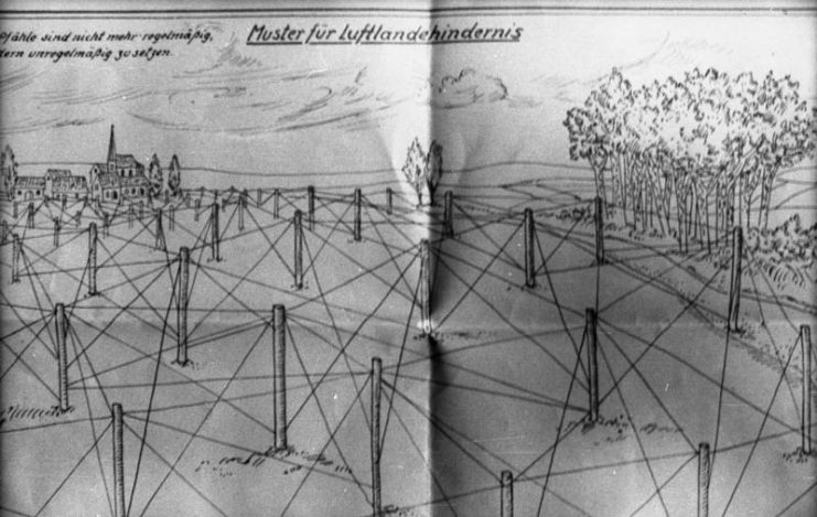 A sketch by Rommel. His words on the picture: “Patterns for anti-airlanding obstacles. Now to be spaced irregularly instead of regularly. By Bundesarchiv Bild CC-BY-SA 3.0