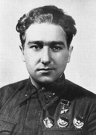 Aleksei Khlobystov hero of the Soviet Union who committed 3 aerial rammings