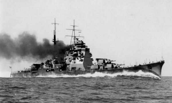 Takao, heavy cruiser of the Imperial Japanese Navy, on trial run at full speed off Tateyama, mouth of Tokyo Bay.