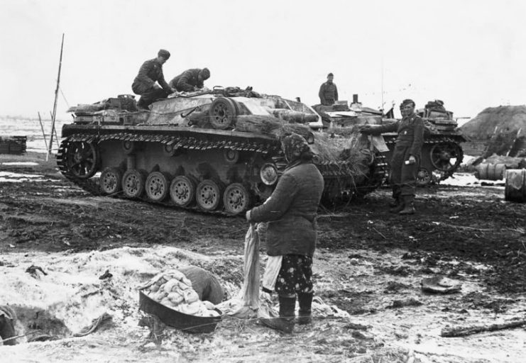 StuGs III with Winterketten, Eastern Front