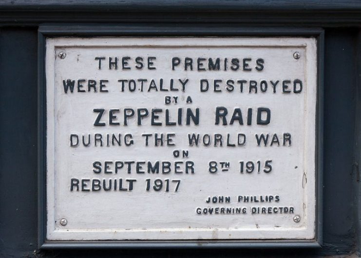A plaque (61 Farringdon Road, London) commemorating a First World War Zeppelin raid on London.