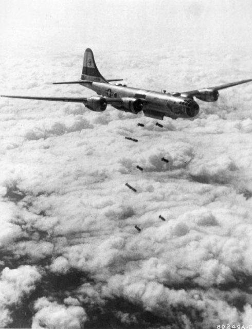 A B-29 Superfortress bomber dropping its bombs