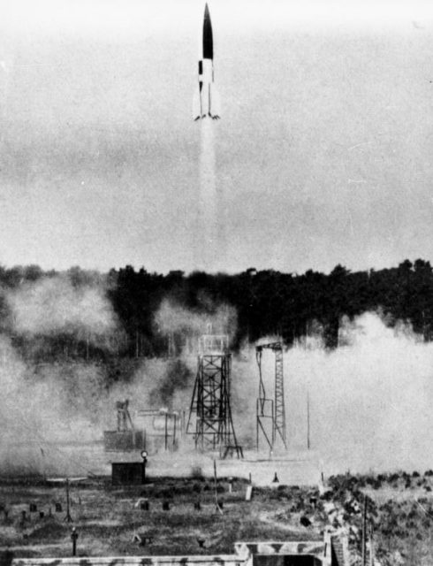V-2 rocket launching, Peenemünde, on the north-east Baltic German coast. (1943) By Bundesarchiv – CC BY-SA 3.0 de