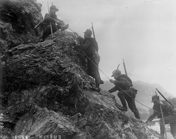 Italian alpine troops during the first world war