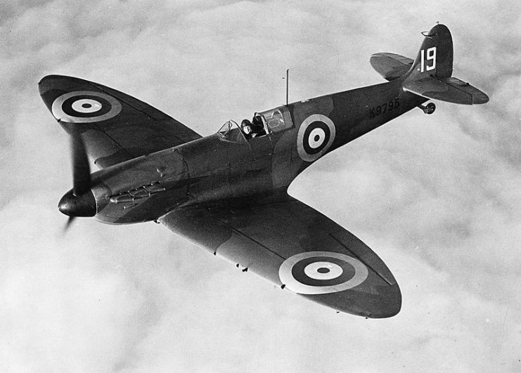 K9795, the 9th production Mk I, with 19 Squadron in 1938.
