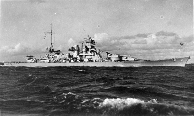Scharnhorst at sea.Photo: Bundesarchiv, DVM 10 Bild-23-63-12 CC-BY-SA 3.0