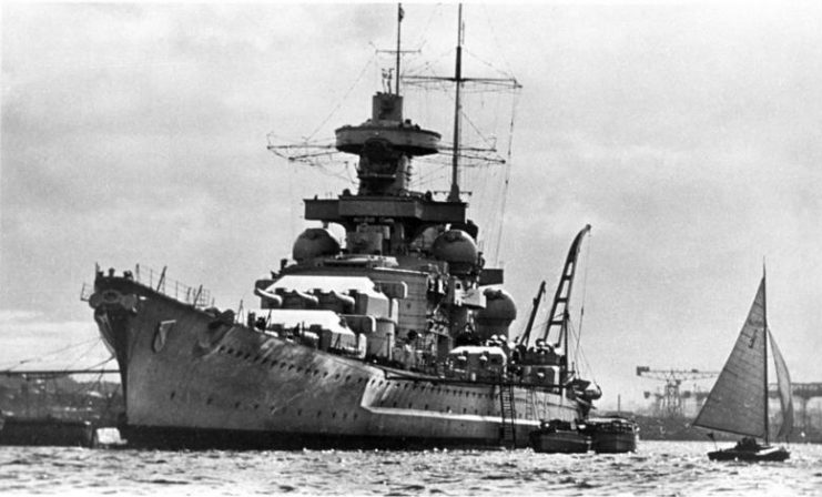 Scharnhorst in port.Photo: Bundesarchiv, DVM 10 Bild-23-63-46 CC-BY-SA 3.0