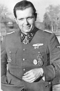 SS-Sturmbannführer Helmut Kämpfe