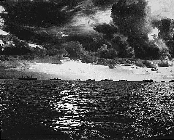 US Armada moving towards Leyte Island.