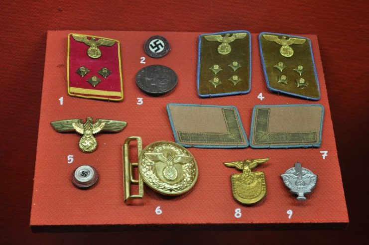 Nazi memorabilia on display in a museum. Photo: Joe Mabel / CC BY-SA 3.0
