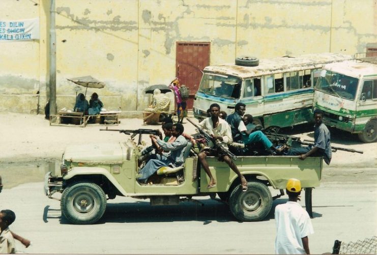 An improvised fighting vehicle in Mogadishu Photo by CT Snow CC BY 2.0