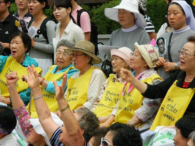 Comfort Women, rally in front of the Japanese Embassy in Seoul, August 2011.Photo: Claire Solery CC BY-SA 3.0