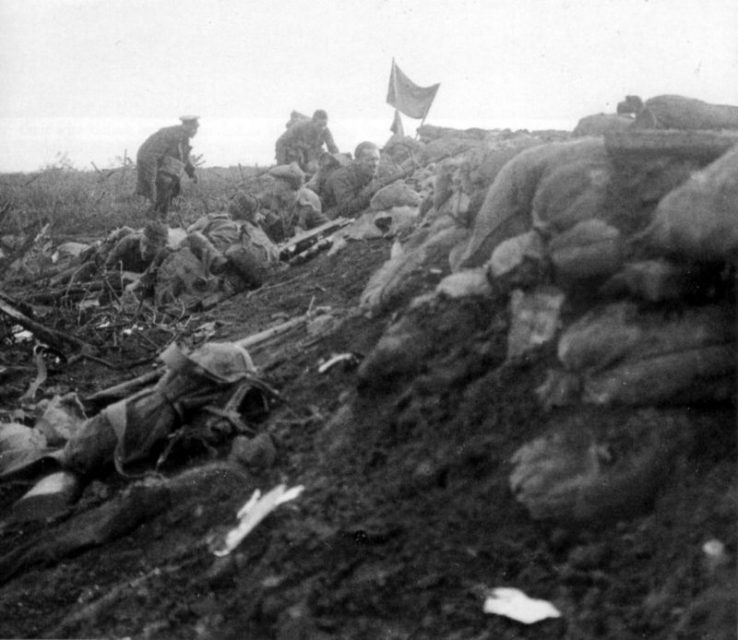 Battle of Hooge, 16 June 1915. In the background, the artillery marker planted atop the parapet was intended to signal to the artillery that the line had been secured.
