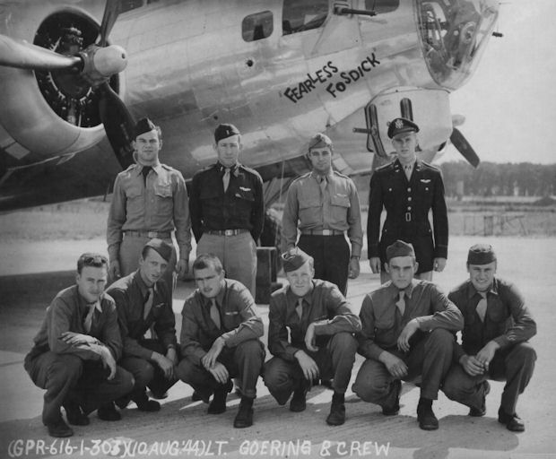 Formal portrait of Werner Goering (top right) and his crew in front of the B-17 Fearless Fosdick