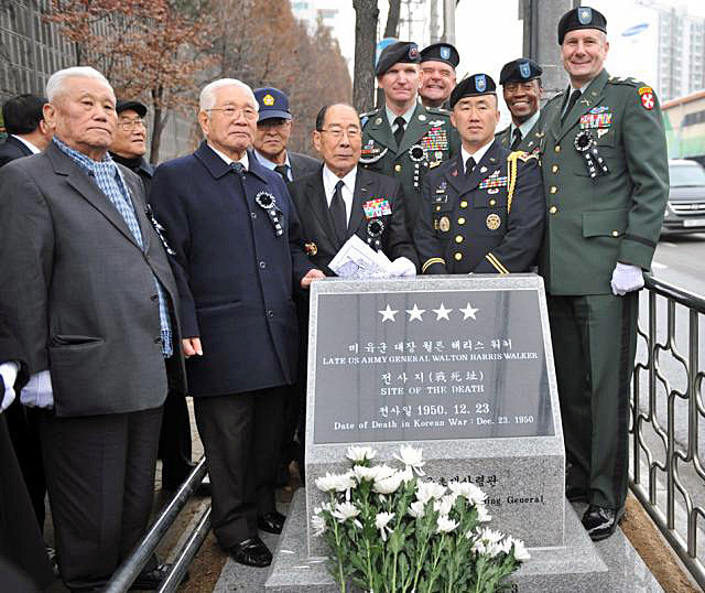 A monument in Seoul to honor the service of Gen. Walton H. Walker, 2009.