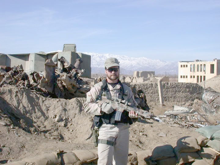 On March 4, 2002, Air Force Combat Controller John Chapman voluntarily joined a rescue team going into an al-Qaeda terrorist stronghold on Takur Ghar Mountain.