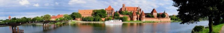 The Order’s Marienburg Castle, Monastic state of the Teutonic Knights, now Malbork, Poland Photo by Thomas Stegh CC BY SA 3.0