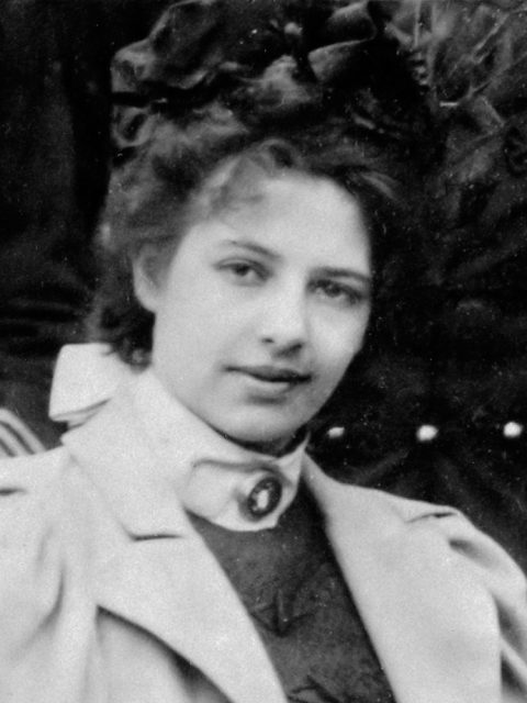 Margaretha Geertruida Zelle in 1897.