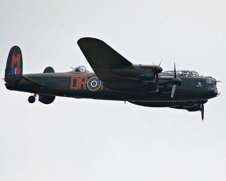 Avro Lancaster B I PA474