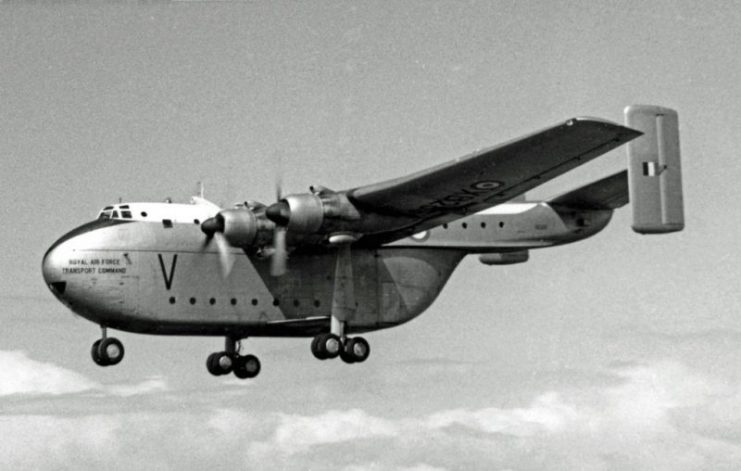 Beverley C.1 of 47 Squadron giving a display in 1957.Photo: RuthAS CC BY 3.0