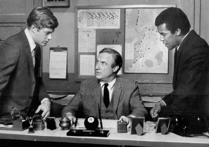 Photo from the television program N.Y.P.D.”. From left: Frank Converse, Jack Warden and Robert Hooks.