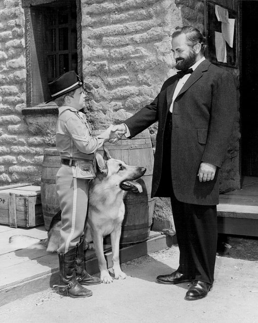 Paul Birch as President Grant, Lee Aaker as Rusty and Rin Tin Tin from the television series The Adventures of Rin Tin Tin.