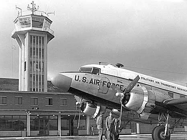 The RAF Burtonwood control tower in 1954.