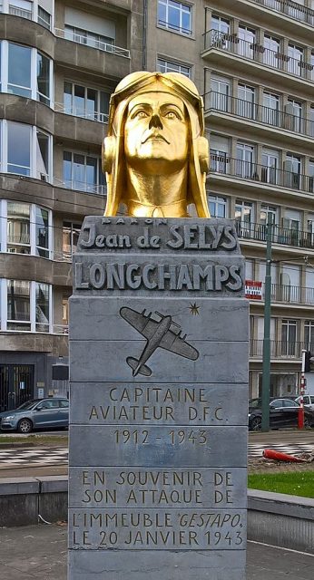 Monument for the Belgium RAF Pilot Jean de Selys Longchamps