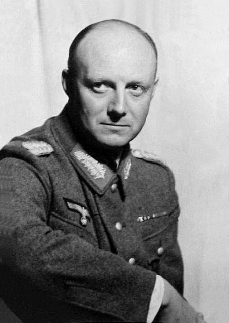 Henning von Tresckow in 1944.Photo: Bundesarchiv, Bild 146-1976-130-53 / CC-BY-SA 3.0