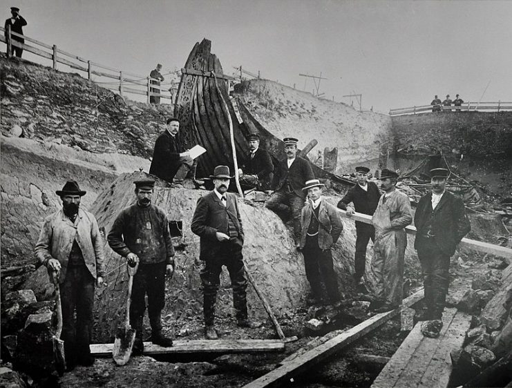 Excavation of the Oseberg ship, 1904/5.