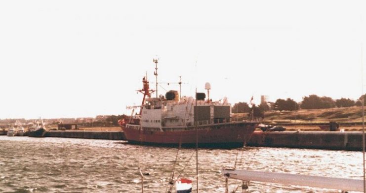 HMS Endurance at Mar del Plata naval base, during her trip to the Falklands in February 1982. Photo: DagosNavy CC BY 3.0