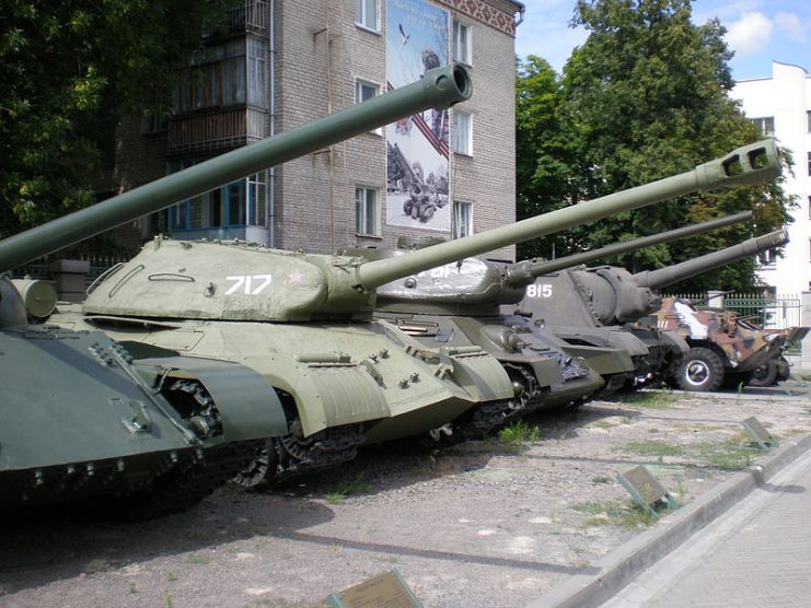 T-54M, IS-3 and T-34-85 at a museum in Belarus.Photo: Guðmundur D. Haraldsson CC BY 2.0