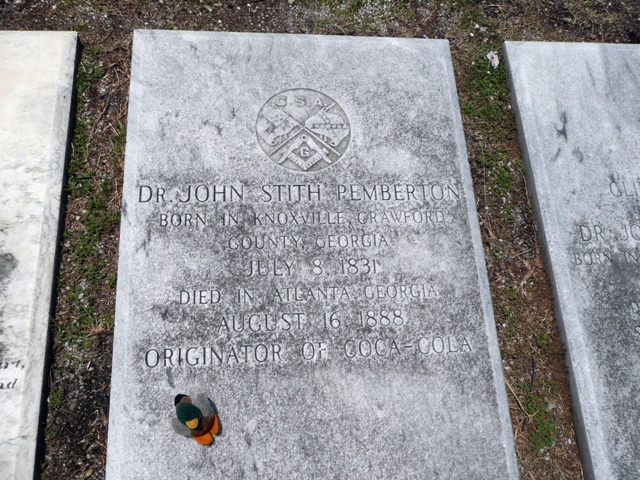 The grave of John Pemberton in Columbus, Georgia.Photo: Hilltoppers CC BY-SA 3.0