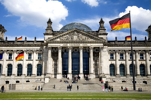 Two Nazi-plundered Artworks Found in Germany's Bundestag