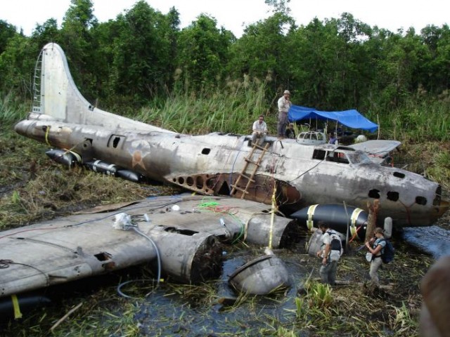 11490 Boeing B17 Flying Fortress Swamp Ghost