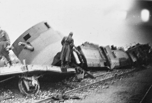 during-wwii-the-germans-derailed-this-polish-train-with-a-bomb-dropped-by-the-luftwaffe-it-was-deserted-next-to-the-tracks-as-the-german-soldiers-neared