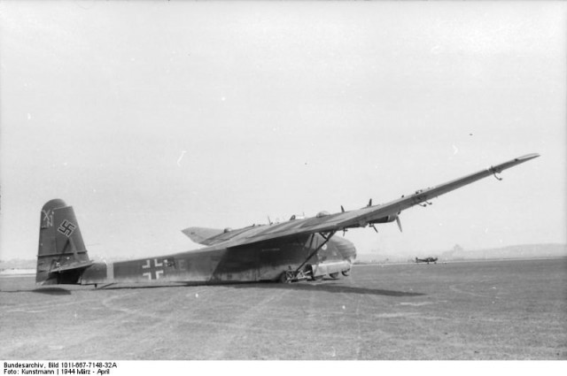 Russland-Mitte, Flugzeug Me 323 Gigant