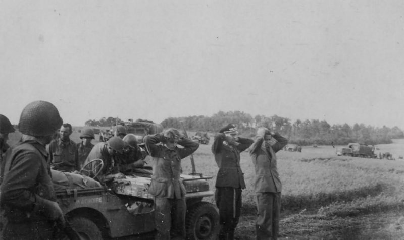 Freshly_Captured_German_POWs_Normandy_August_1944