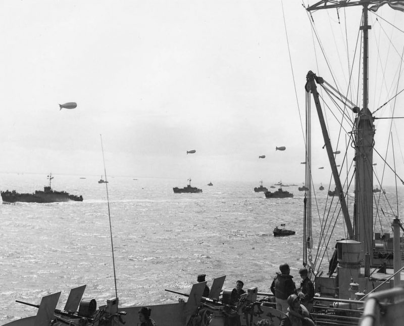 Invasion_Fleet_For_D-Day_Normandy_1944_Operation_Overlord